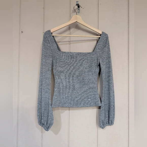 Lovers‎ + Friends Blakely Grey Balloon Sleeve Sweater Milkmaid Coquette Dainty - Picture 5 of 11